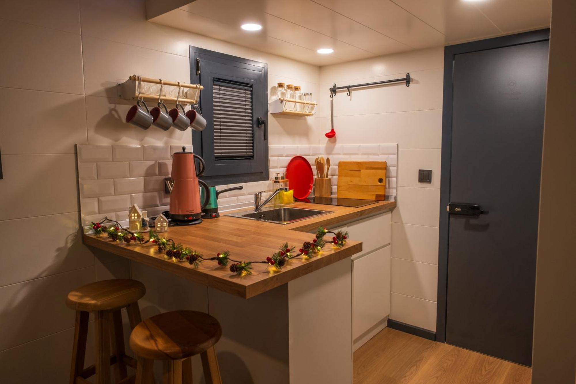 Efe Tiny House Hotel Serik ภายนอก รูปภาพ