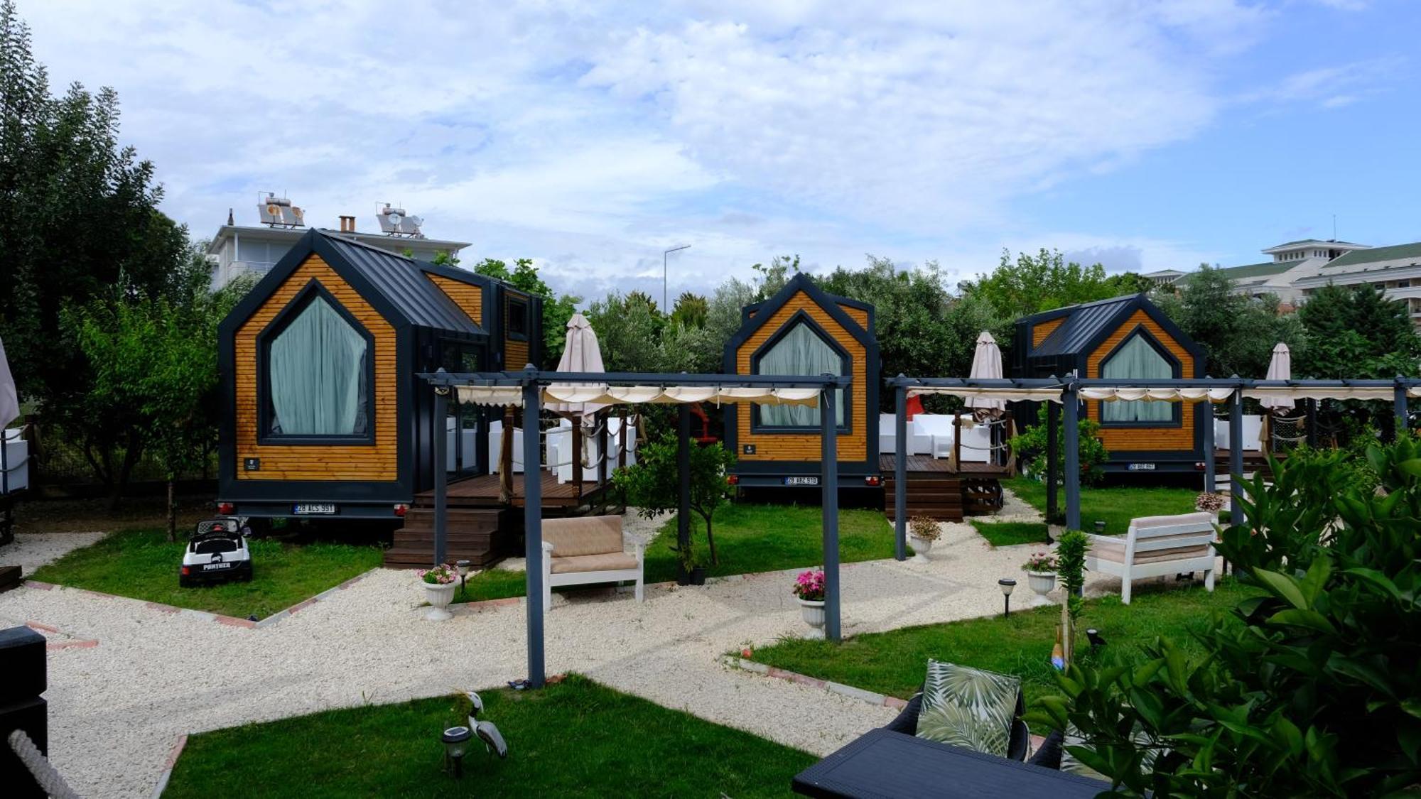 Efe Tiny House Hotel Serik ภายนอก รูปภาพ